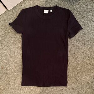 Aritzia Black Short Sleeve Tee